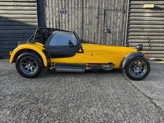 2010 caterham r300 (r400 spec/220bhp)