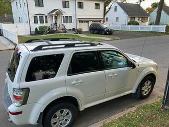 2009 mercury mariner
