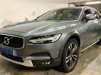 volvo v90 cross country d5 pro awd 235 ch