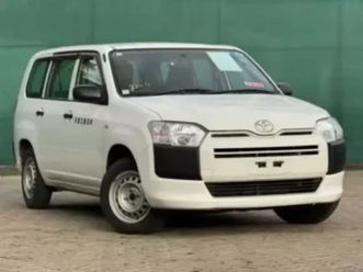 toyota probox - 2018