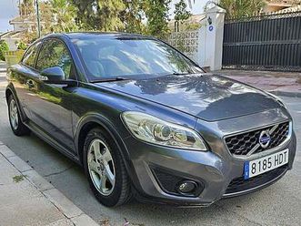 volvo c30 1.6d drive momentum 115
