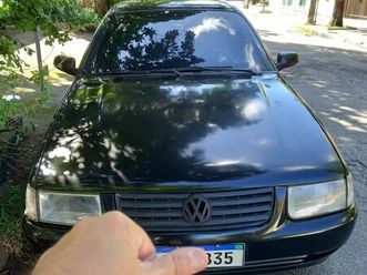 volkswagen santana 2.0 mi 2p e 4p 2003