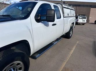 2011 chevy silverado 3500 hd – duramax diesel – 4x4 – long bed – exten