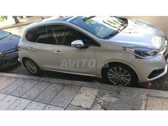 peugeot 208 à vendre