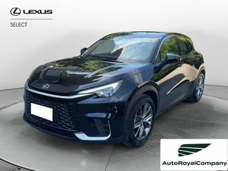lexus lbx 1.5 hybrid elegant 2wd del 2024 usata a roma