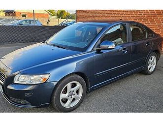 volvo s40 2.0 f momentum79