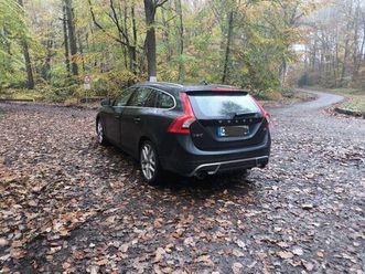 volvo v60 business d2 115 ch stop&start kinetic business