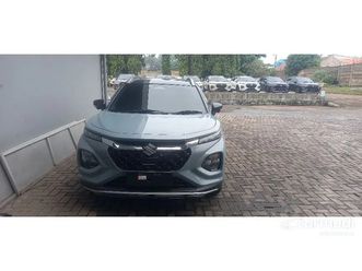 2025 suzuki fronx 1.5 sgx hybrid (2 tone) suv diskon 20juta bunga 0 persen