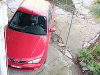 nissan primera 2001 p11