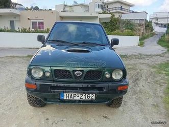 nissan terrano 2000
