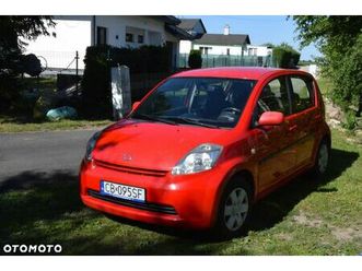 daihatsu sirion 1.0