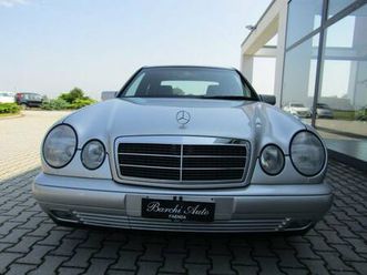 classe e (w/s210) e 200 cat classic quattro fari - unico proprietario