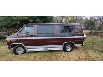 chevrolet g-20 advantage.