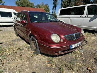 lancia lybra sw 1.6
