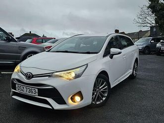 2017 toyota avensis 2.0d-4d business edition touring sports 5d