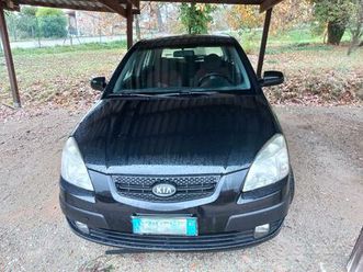 kia rio 1.6 16 v con gpl