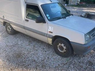 renault express 1.4 essence – 1998 – 105 000 km – très fiable