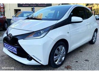 toyota aygo 1.0 vvti x-shift x-play