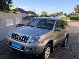 toyota land cruiser kdj120 3.0d4d-163cv vxe-boîte auto-7 places