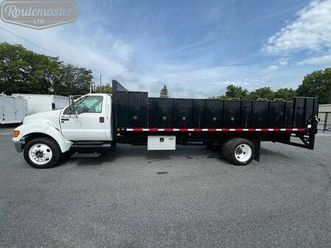 2015 ford f-650 22' stakebody flatbed truck, 6.8l v10, lift gate, 78k