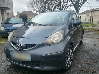 toyota aygo 1.4 hdi. voiture de société 2 places ct ok
