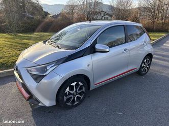 toyota aygo 1.0 vvt-i 69ch x-play 5p