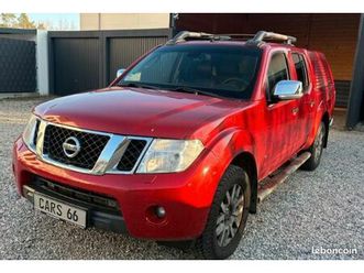 nissan navara pickup double cab v6 4x4 231ch - première main - bva - toit ouvrant - sièges chauffants - régulateur - bose - 198000km