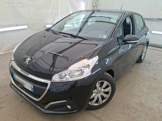 peugeot 208 / 155eurosmois ou 8290euros / 1l6 hdi 75cv premium bvm5 pack affaire / 2 places / clim / ecran tactile / car play /