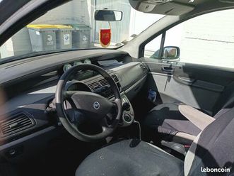 fiat ulysse 2 8 places