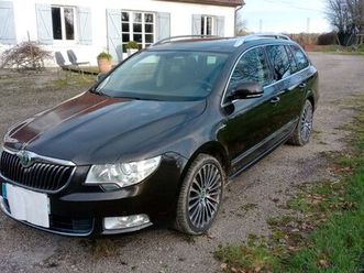 skoda superb combi laurin & klement 2.0l 140 cv dsg
