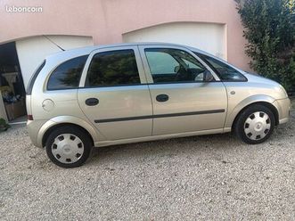 a vendre opel merviva de 2010 gpl