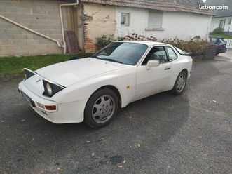 porsche 944 , 1989 avec toit targa, carnet d'entretien