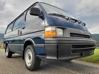 hiace 2.4 efi 4×2