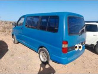 toyota hiace - 2500 turbo