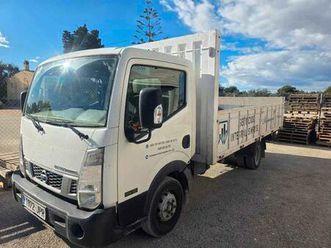 nissan nt400 - caja fija 4