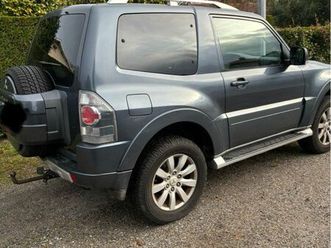 4x4 mitsubishi pajero diesel automatique