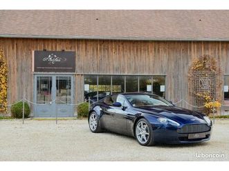 aston martin v8 vantage 4,3l bvm - superbe configuration / historique complet / tbe / sort d'entretien / garantie possible