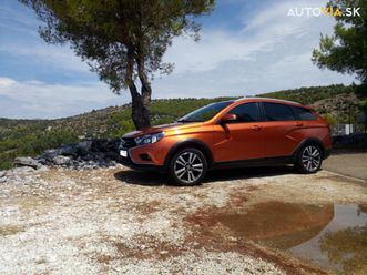 lada vesta sw cross 1.6 16v mpi luxe za 8 990 €