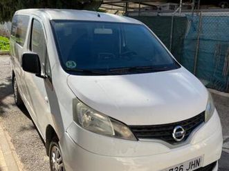 nissan - nv 200