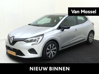 renault clio 1.0 tce 90pk equilibre | all-seasonbanden | full-map navigatie | pdc achter | licht- & regensensor | led-verlichting | cruise control & snelheidsbe