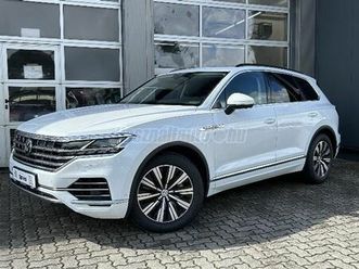 volkswagen touareg v8 4.0 tdi/ légrugó / vonóhorog led-matrix