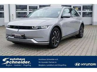 72,6 kwh uniq ahk/relax/hud/led/360°/ehk/bose