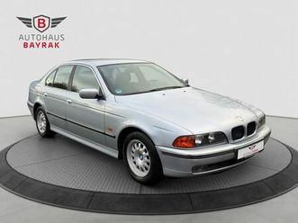 bmw 523 i 1-hand/leder/automatik/awr/ahk/pdc/tüv/shz