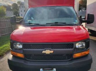 chevrolet: 4500 express box truck