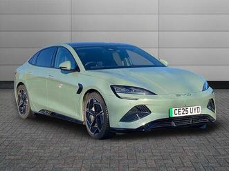 82.5kwh design auto 4dr