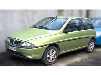 lancia y 1.2i 16v neopatentati