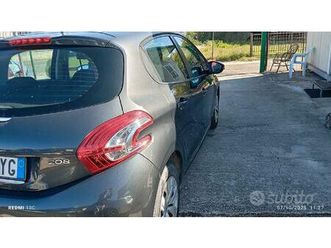 peugeot 208 puretech 68 5 porte active