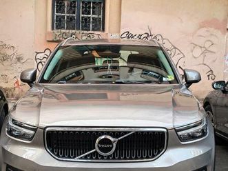 volvo xc 40 t2 automatica benzina