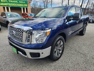 2019 nissan titan sv crew cab 4x4 low miles clean carfax history