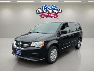 used 2017 dodge grand caravan se